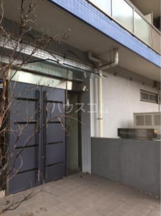 8/10 エントランス