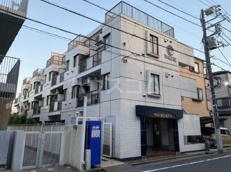 19/22 エントランス