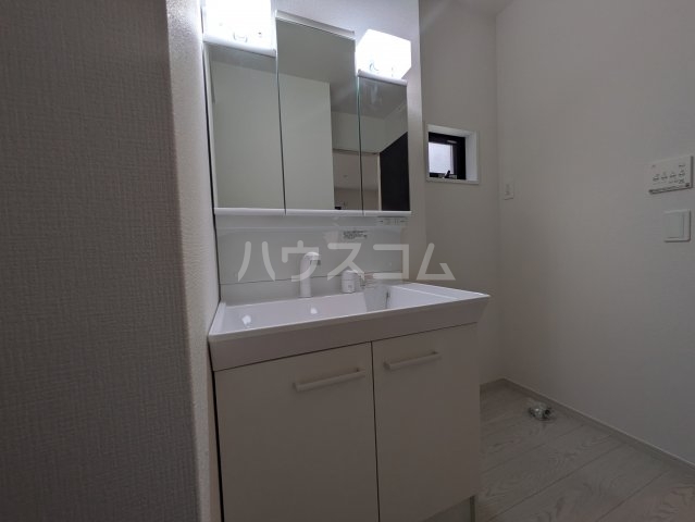 22/30 洗面