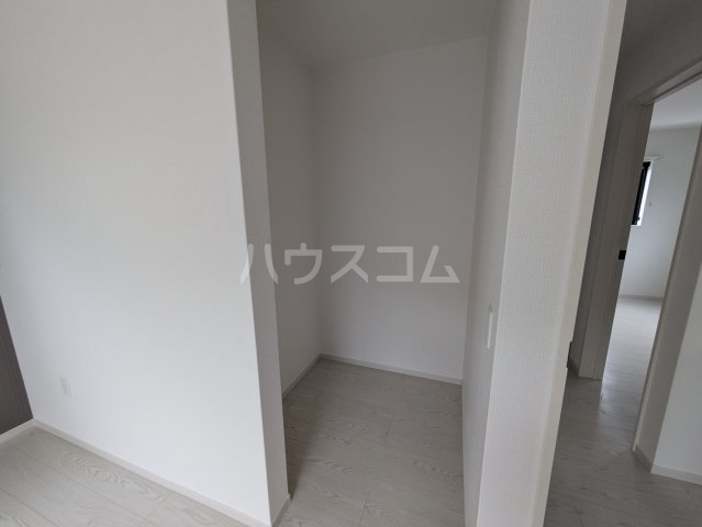 13/30 収納
