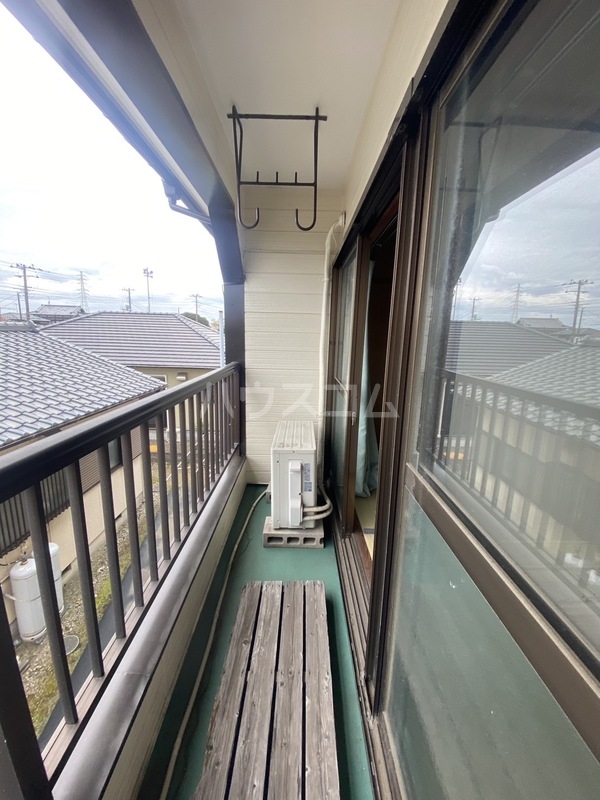 13/21 バルコニー