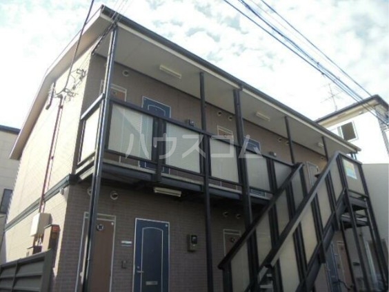 14/14 エントランス