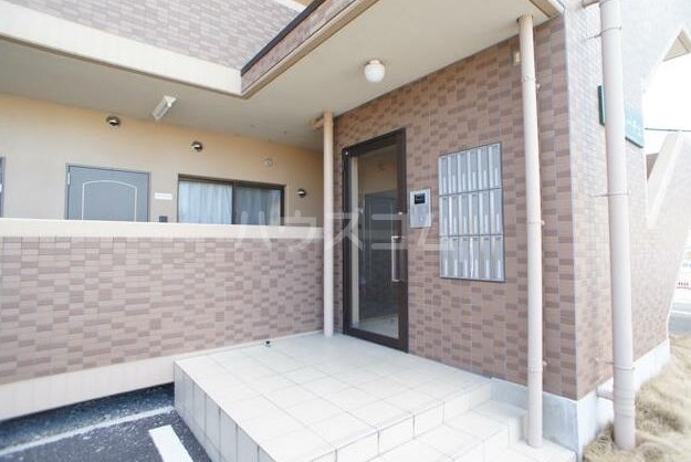 20/25 エントランス