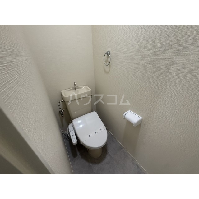 13/30 トイレ