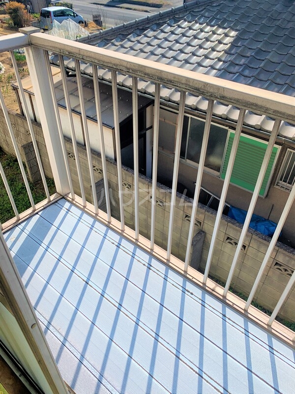 17/20 バルコニー