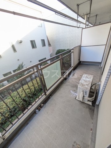 16/27 バルコニー