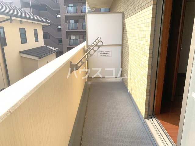 20/30 バルコニー
