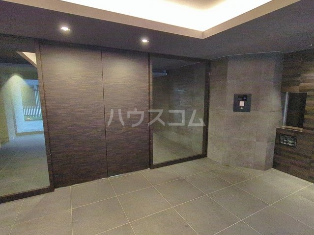 2/10 エントランス