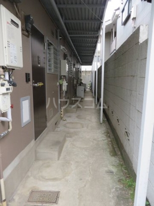 14/18 エントランス