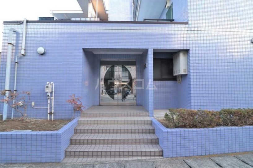 29/30 エントランス