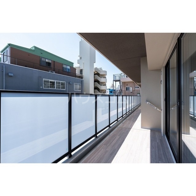 17/30 バルコニー