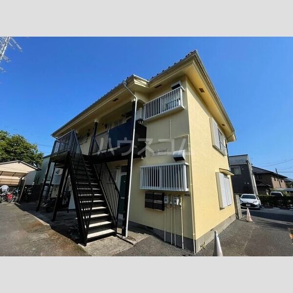 13/23 エントランス