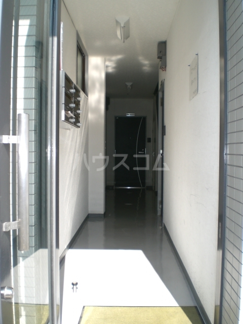 2/11 エントランス