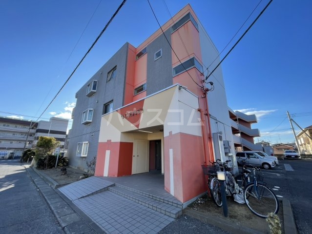 25/30 エントランス