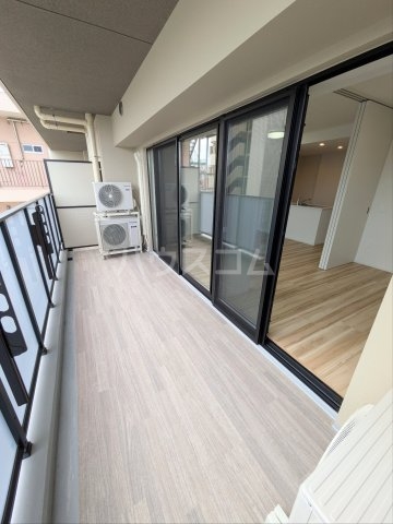 17/30 バルコニー