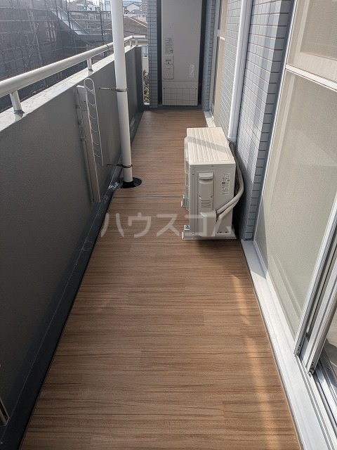 23/30 バルコニー