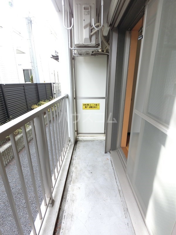 19/30 バルコニー