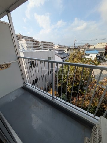 15/20 バルコニー