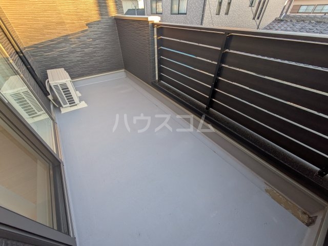 26/30 バルコニー