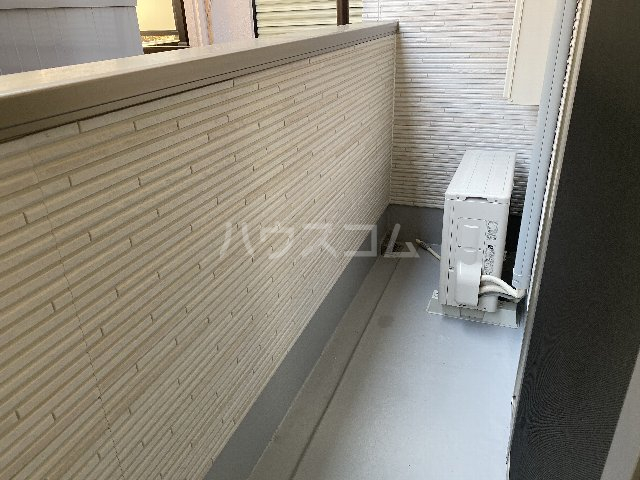 17/28 バルコニー