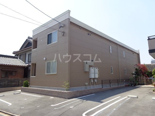 17/25 駐車場
