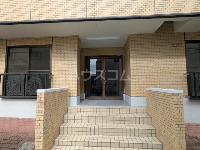 29/30 エントランス