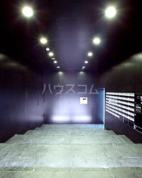 21/21 エントランス