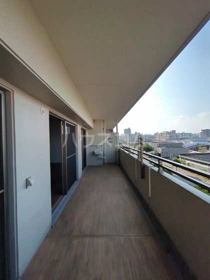 21/30 バルコニー