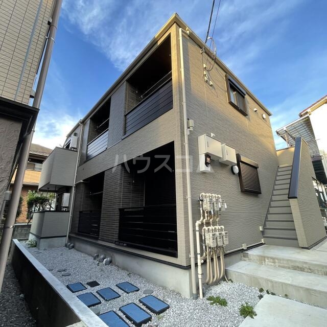 15/21 エントランス