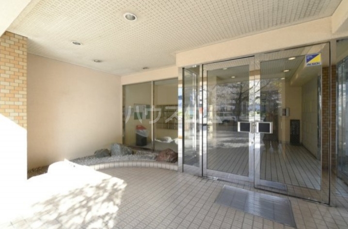 6/10 エントランス