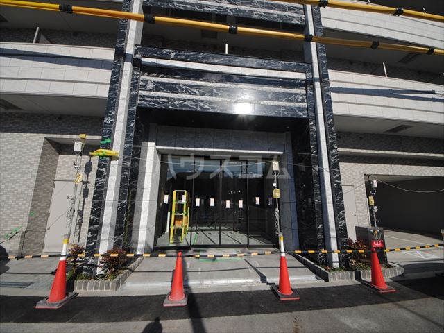 16/24 エントランス