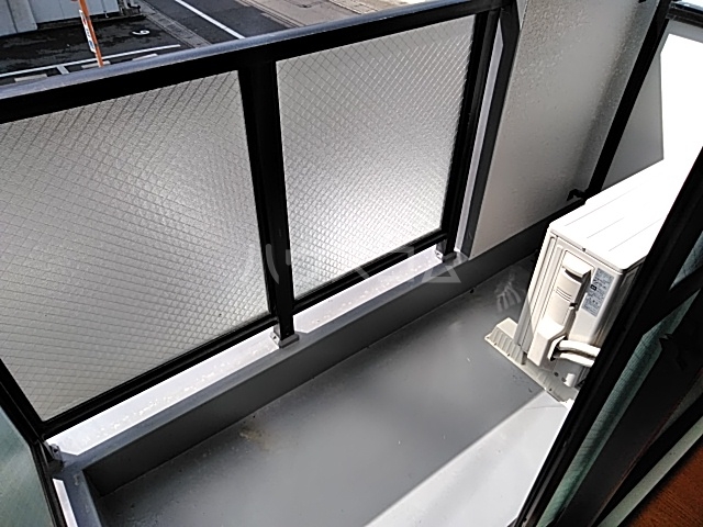 19/30 バルコニー