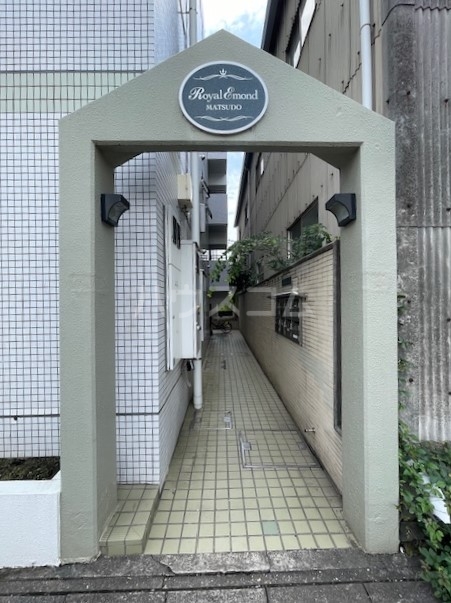 21/24 エントランス