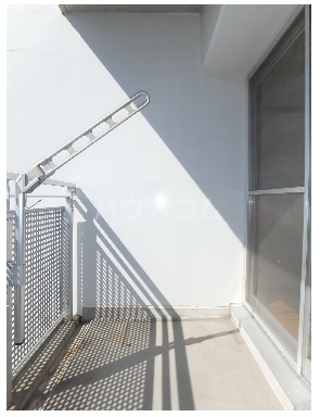 20/30 バルコニー