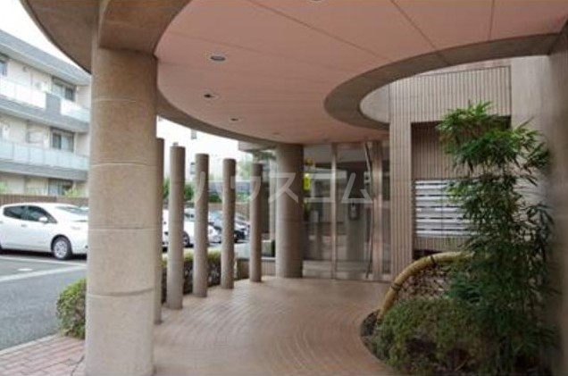 15/20 エントランス