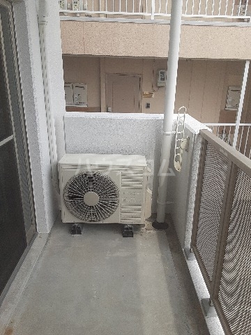 2/8 エントランス