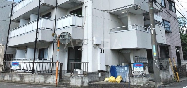 14/16 エントランス