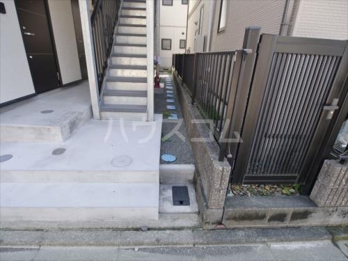 16/24 エントランス