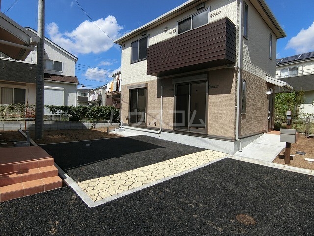 20/20 駐車場