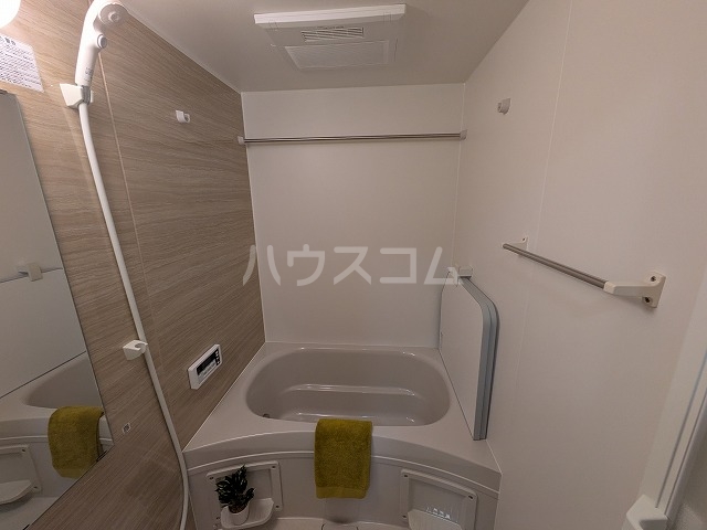 15/30 浴室