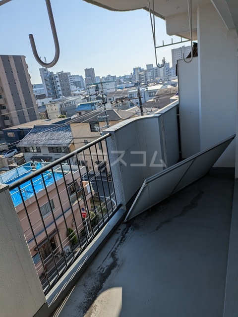 19/30 バルコニー