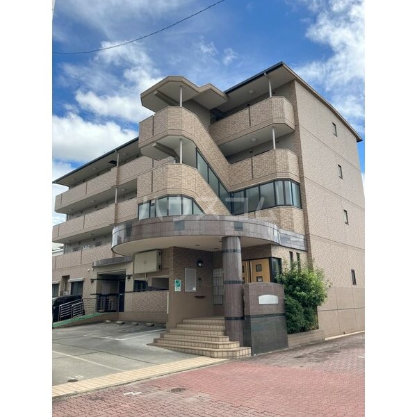 マルシェ小島の間取り