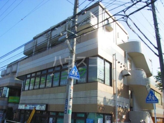 ライオンズステーションプラザ杉田の間取り