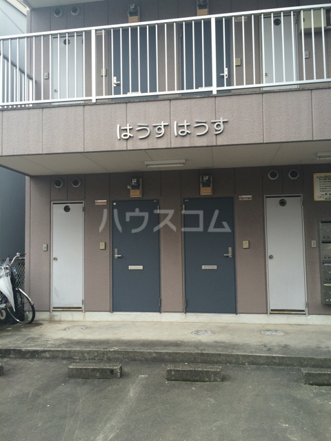 22/29 エントランス
