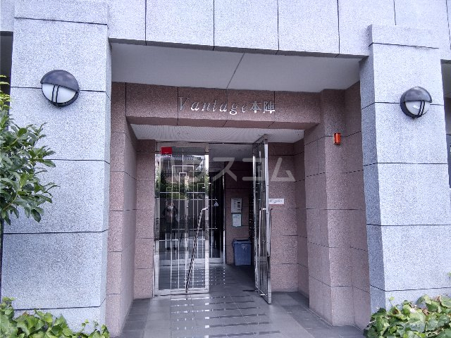 2/11 エントランス