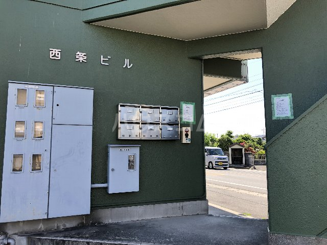 18/20 エントランス