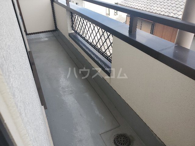 18/30 バルコニー