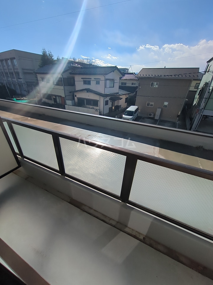 16/25 バルコニー