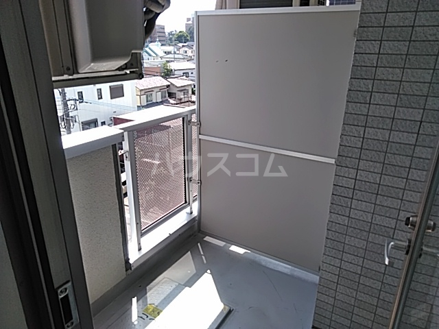 14/27 バルコニー