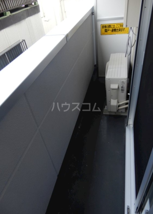 15/27 バルコニー